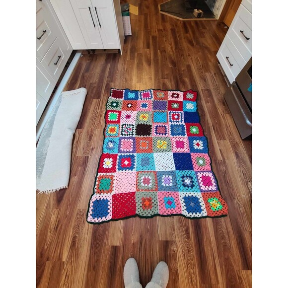 Vintage Roseanne Granny Crochet Squares Afghan Retro Boho Throw Blanket Large - Picture 2 of 5